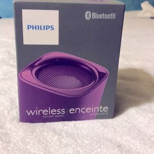 NWT Phillips Bluetooth Portable Speaker (Purple)